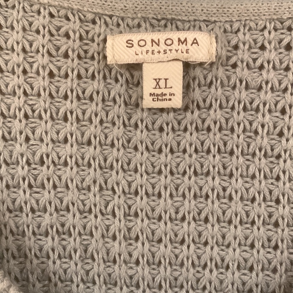 Sweater - Picture 2 of 4